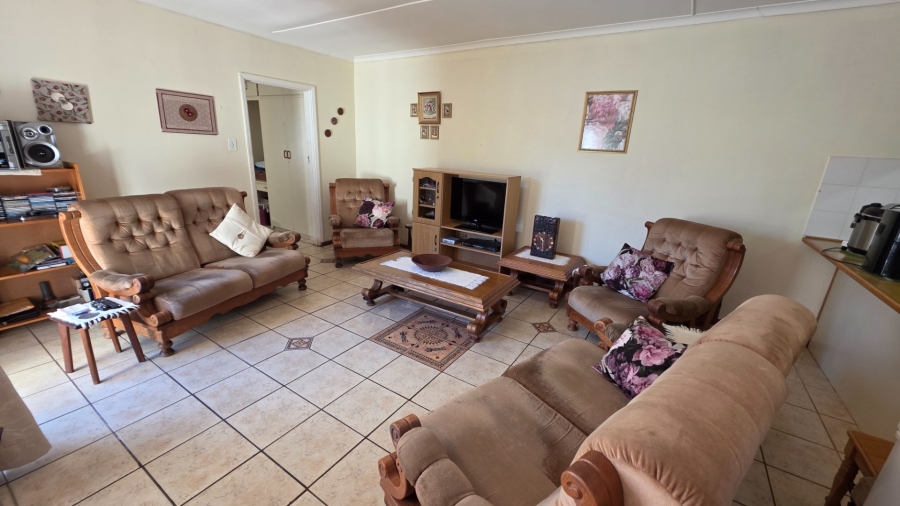 3 Bedroom Property for Sale in Heiderand Western Cape